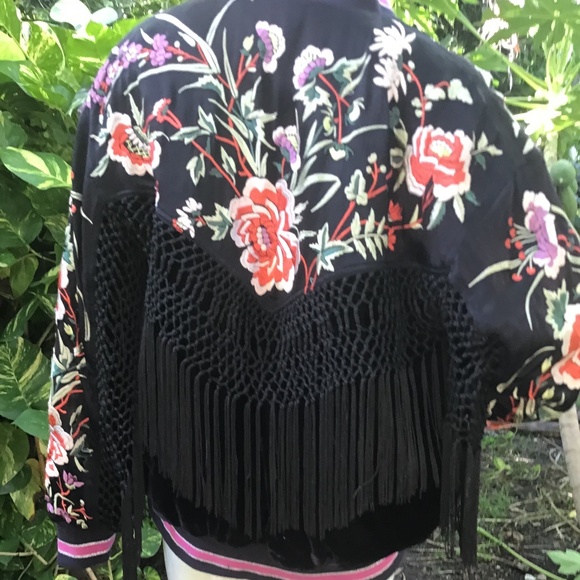 Vintage velvet fringed embroidered jacket - Picture 7 of 8